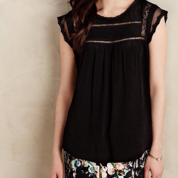 Anthropologie Tops - Meadow Rue black lace blouse Size S